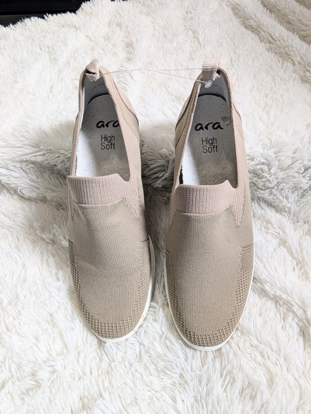Ara High Soft Lissabon Slip-On Beige Knit Sneakers US Size 8/UK Size 5.5 New